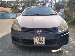 Nissan Advan 2013 White