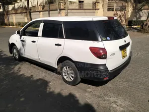 Nissan Advan 2013 White