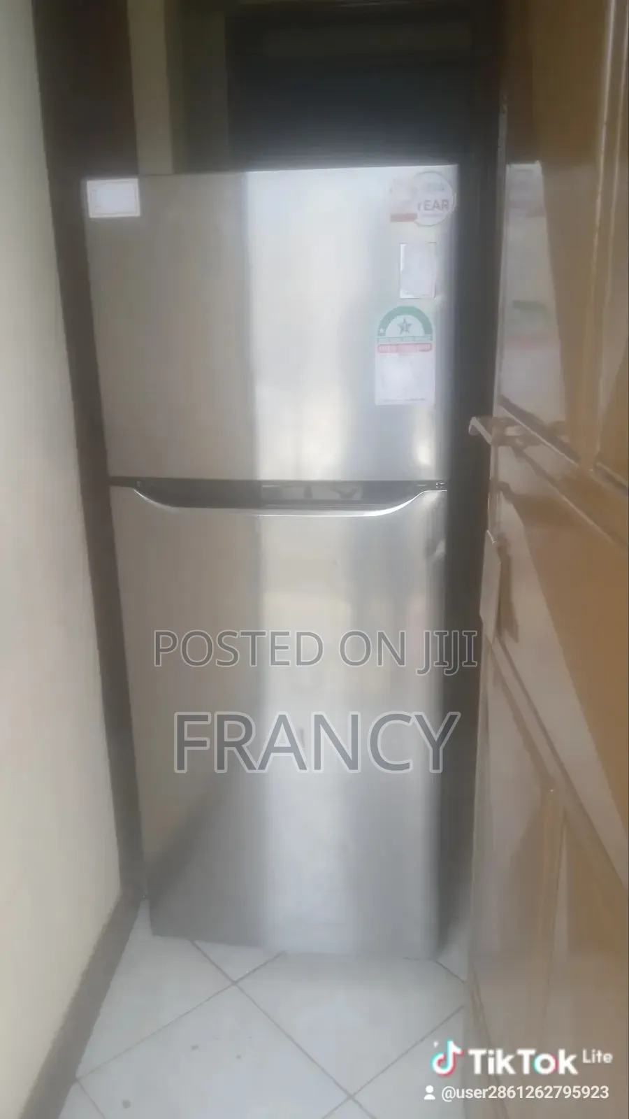 LG Fridge- Excellent Condition