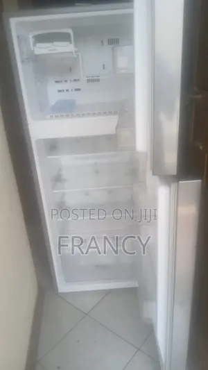 LG Fridge- Excellent Condition