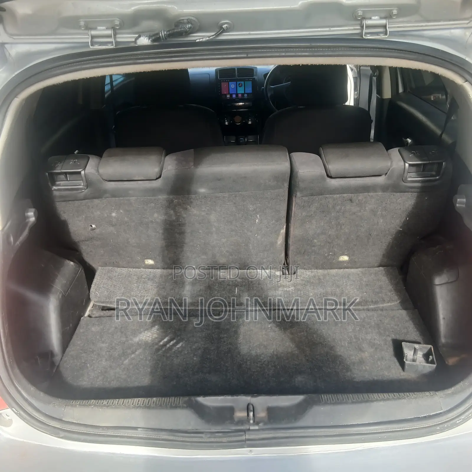 Toyota IST 2010 Gray