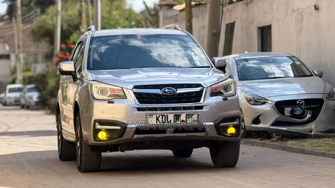 Subaru Forester 2016 Silver