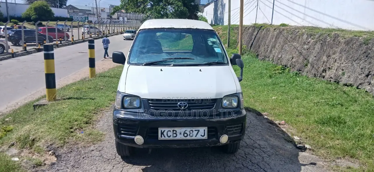 Toyota TownAce 2007 White