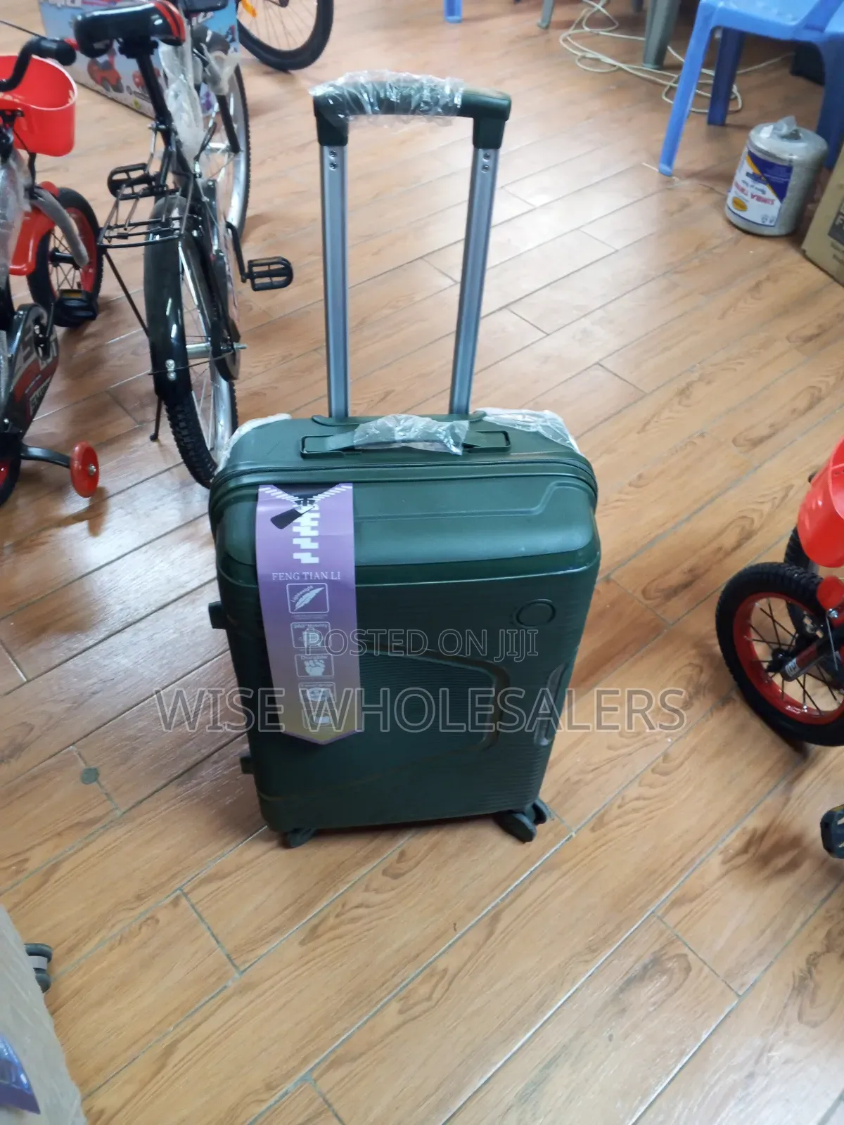 Large Unbreakable PP Suitcase Set