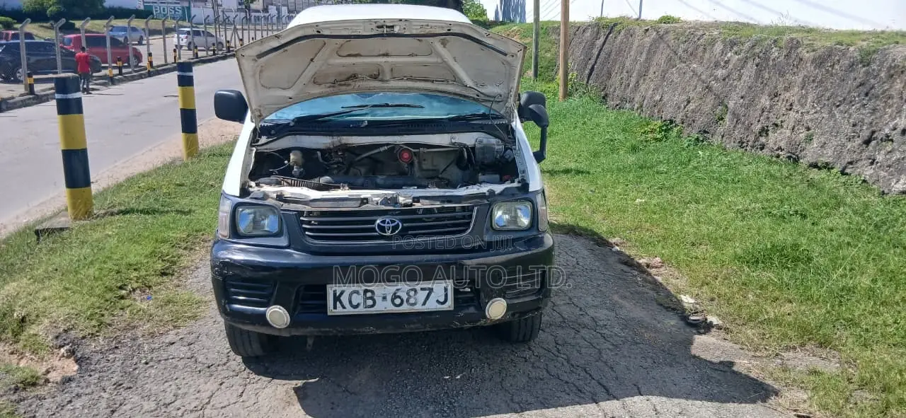 Toyota TownAce 2007 White