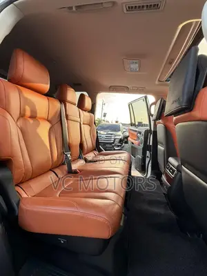 Lexus LX 570 AWD 2019 Pearl