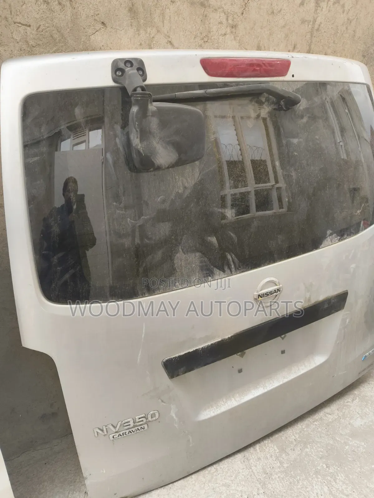 Nissan Nv350 Boot