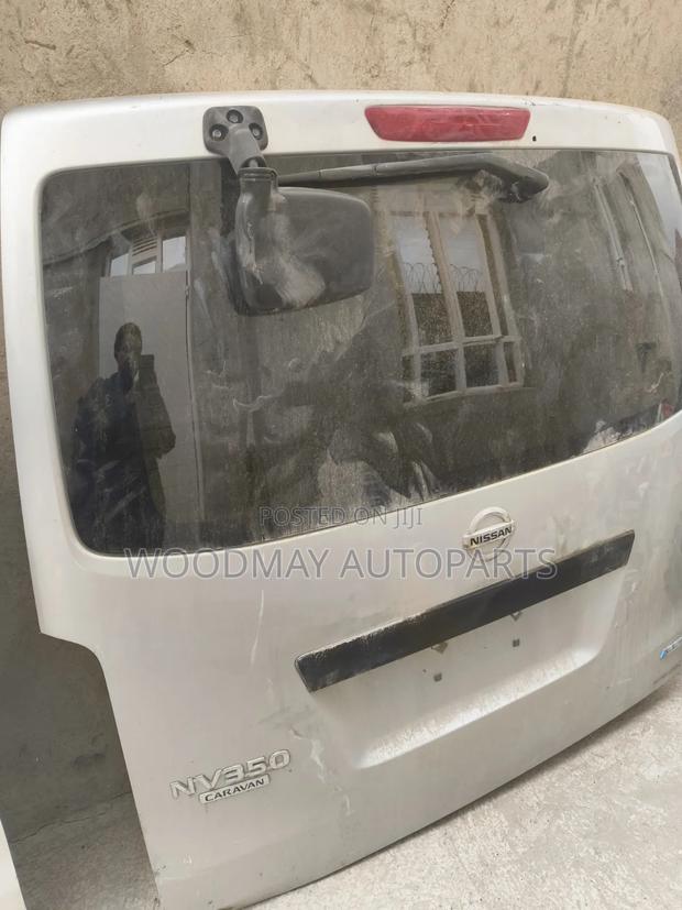 Nissan Nv350 Boot - main view