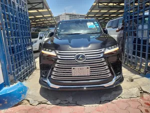 Lexus LX 600 2024 Gray