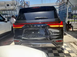 Lexus LX 600 2024 Gray