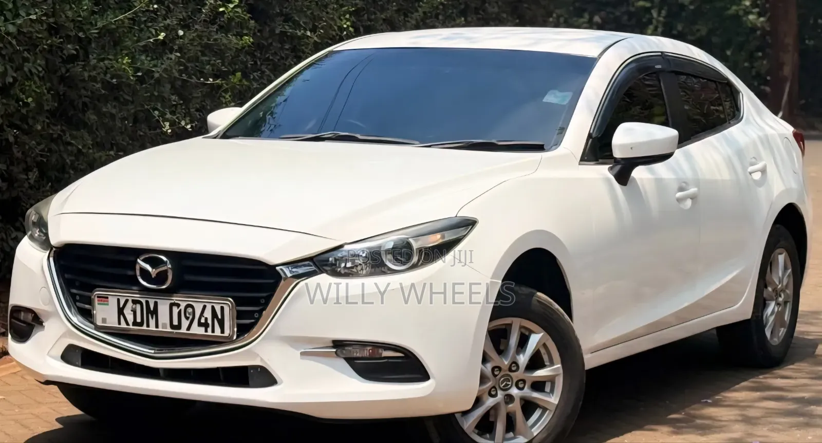 Mazda Axela 2016 White