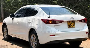 Mazda Axela 2016 White