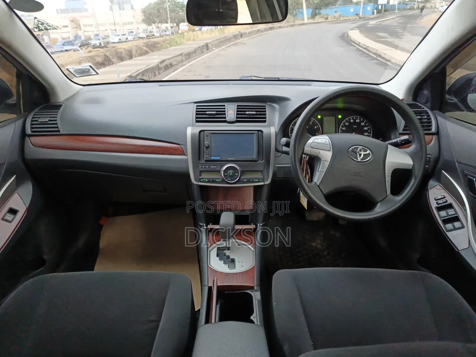 Toyota Allion 2010 Silver
