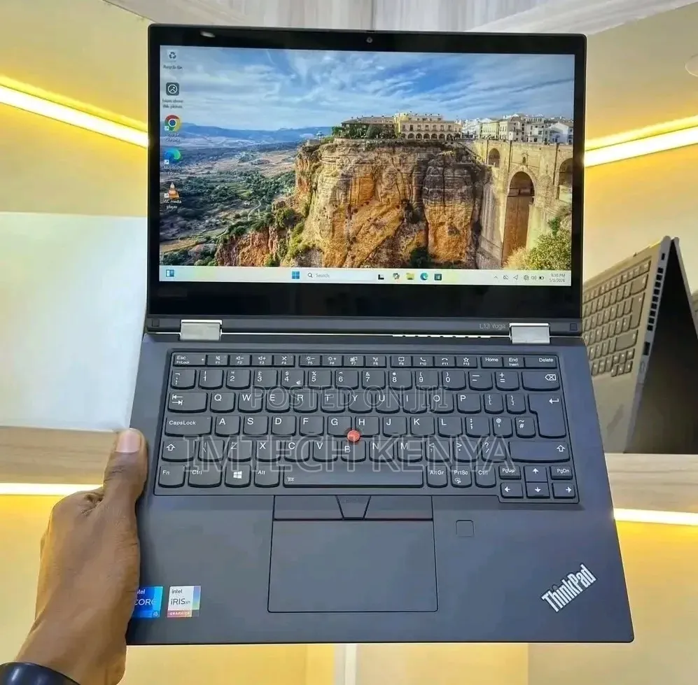 Laptop Lenovo ThinkPad L13 Yoga 8GB Intel Core i5 SSD 256GB