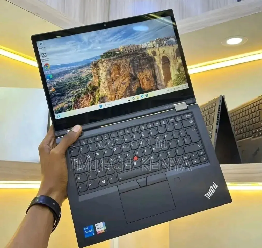 Laptop Lenovo ThinkPad L13 Yoga 8GB Intel Core i5 SSD 256GB