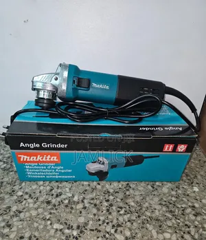 Makita 4.5-Inch Angle Grinder –RN