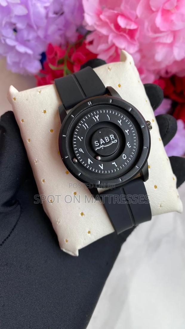 Sabr Magnetic Arabic Aura Watch for Men. Silicon/Rubber Strap. - thumbnail 3