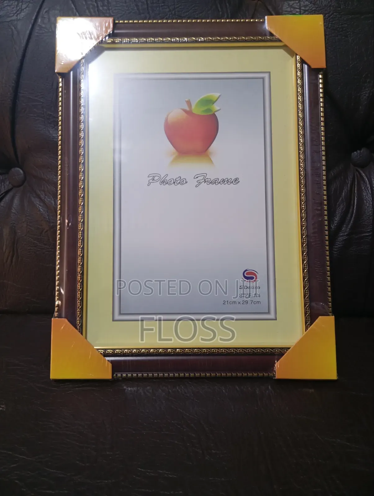 Custom A4 Design+ Frame