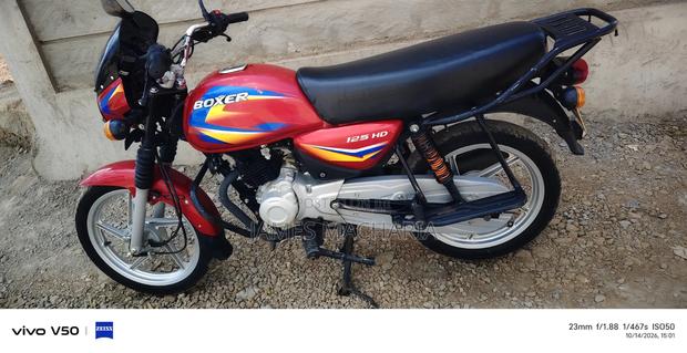 Bajaj Boxer 125 2026 Red - main view