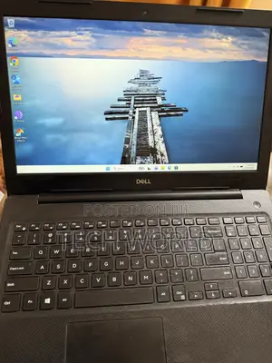 Laptop Dell Vostro 15 3580 8GB Intel Core i7 HDD+SSD 512GB