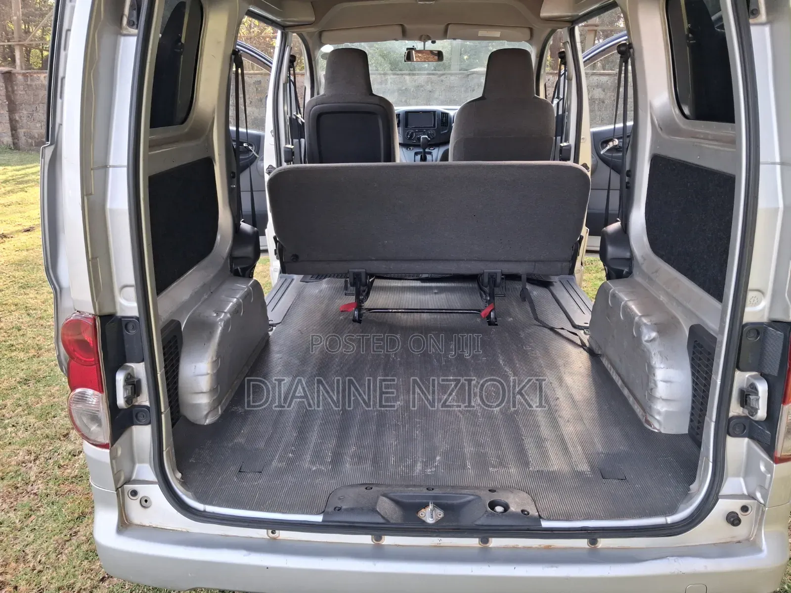 Nissan NV200 2015 Silver