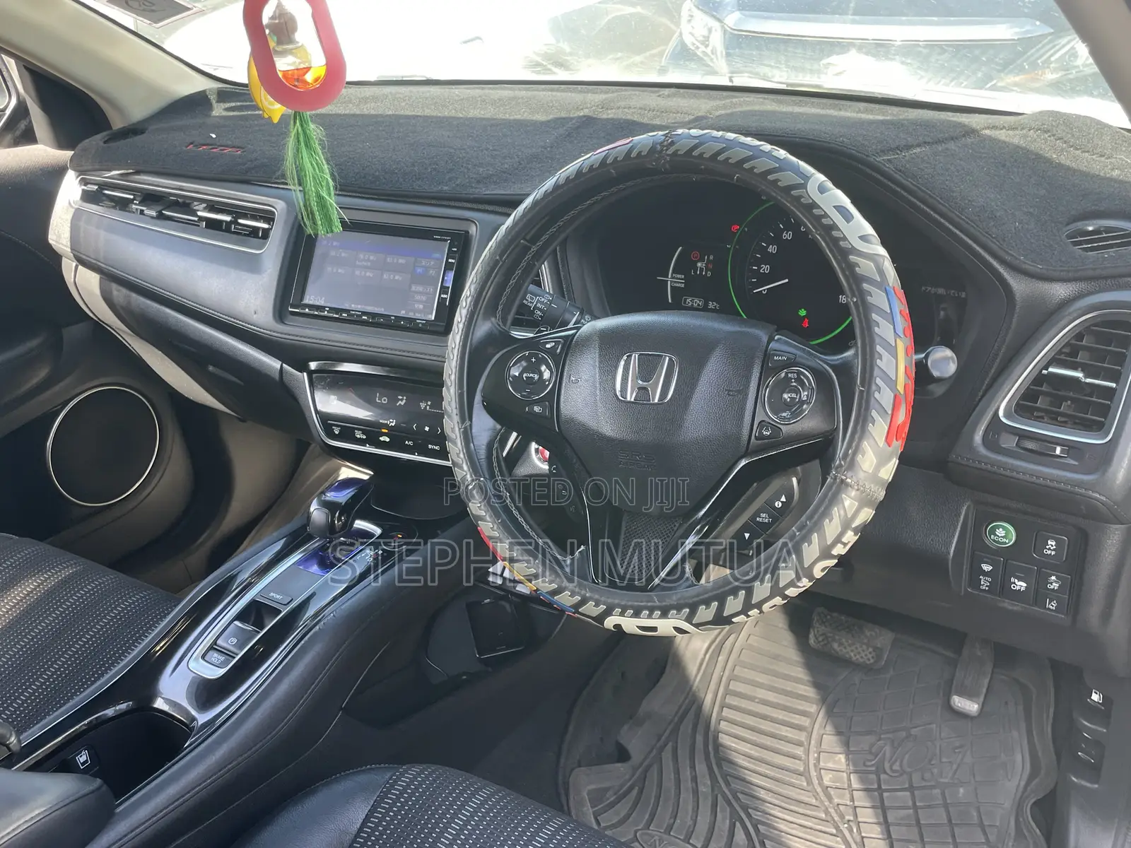 Honda Vezel 1.5 Hybrid 2WD 2017 White