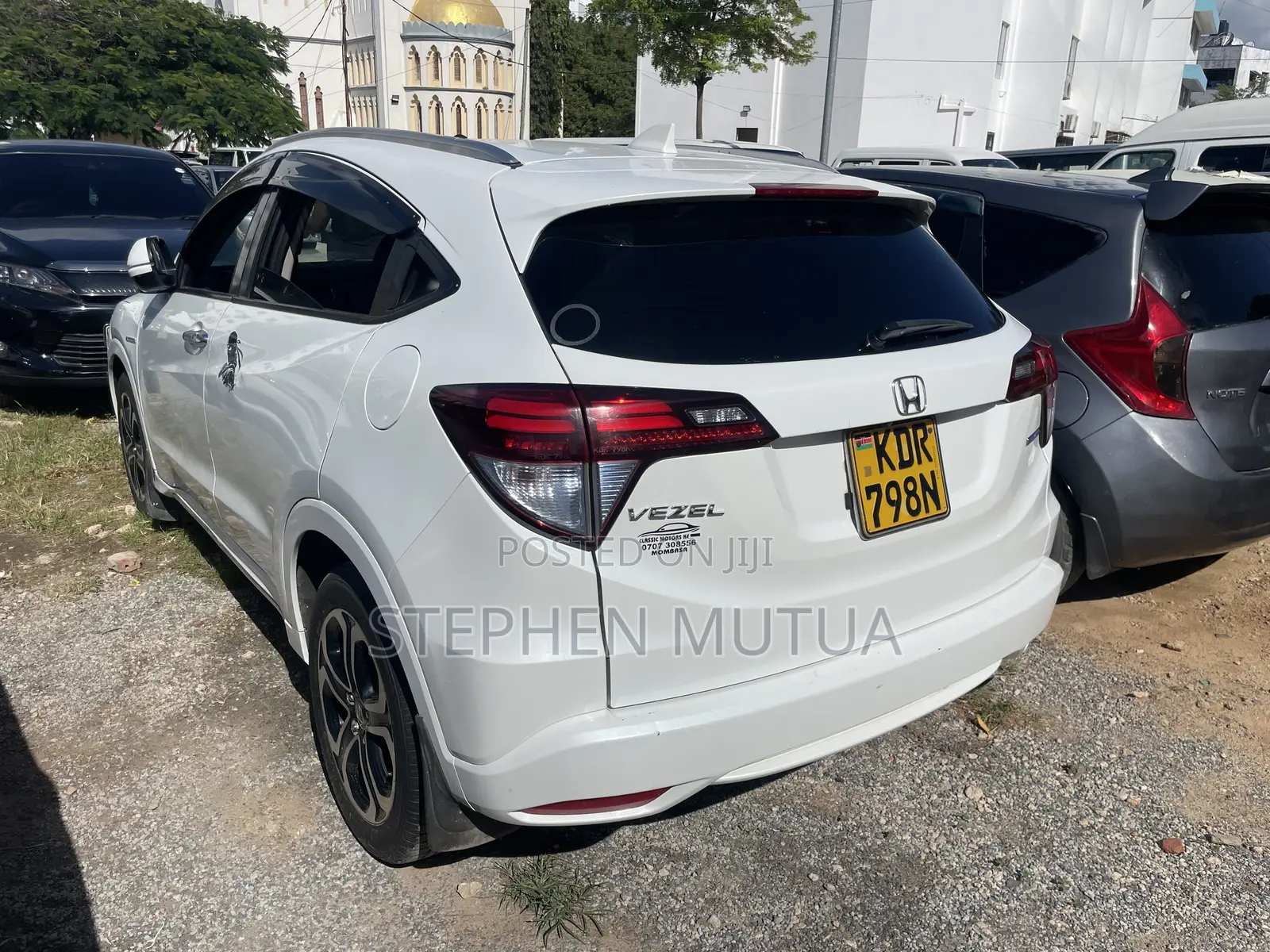 Honda Vezel 1.5 Hybrid 2WD 2017 White