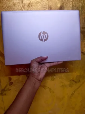 Laptop HP ProBook 445 G8 8GB AMD Ryzen 5 SSD 256GB