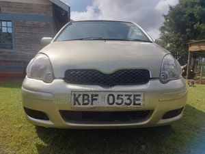 Toyota Vitz 1.3 FWD 5dr 2002 Silver