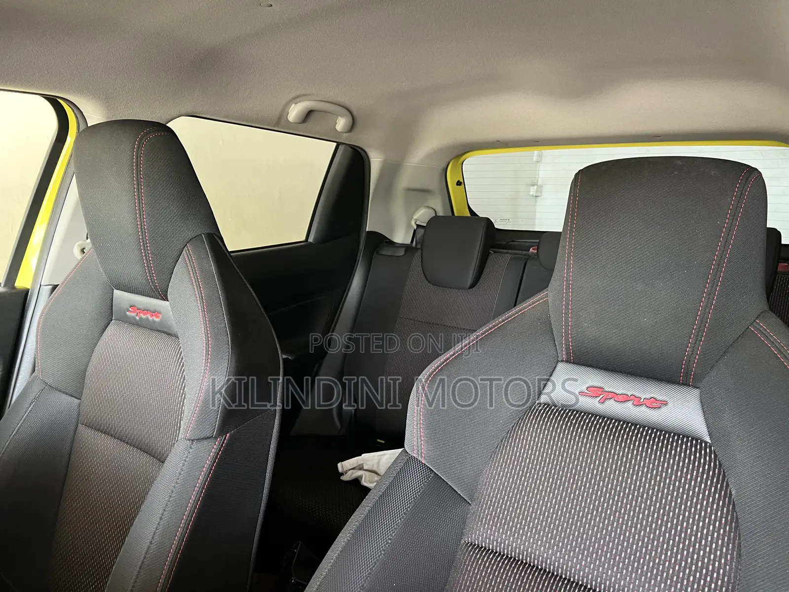 Suzuki Swift 2019 Yellow