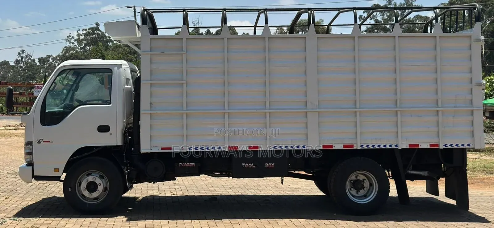 2019 Isuzu NPR