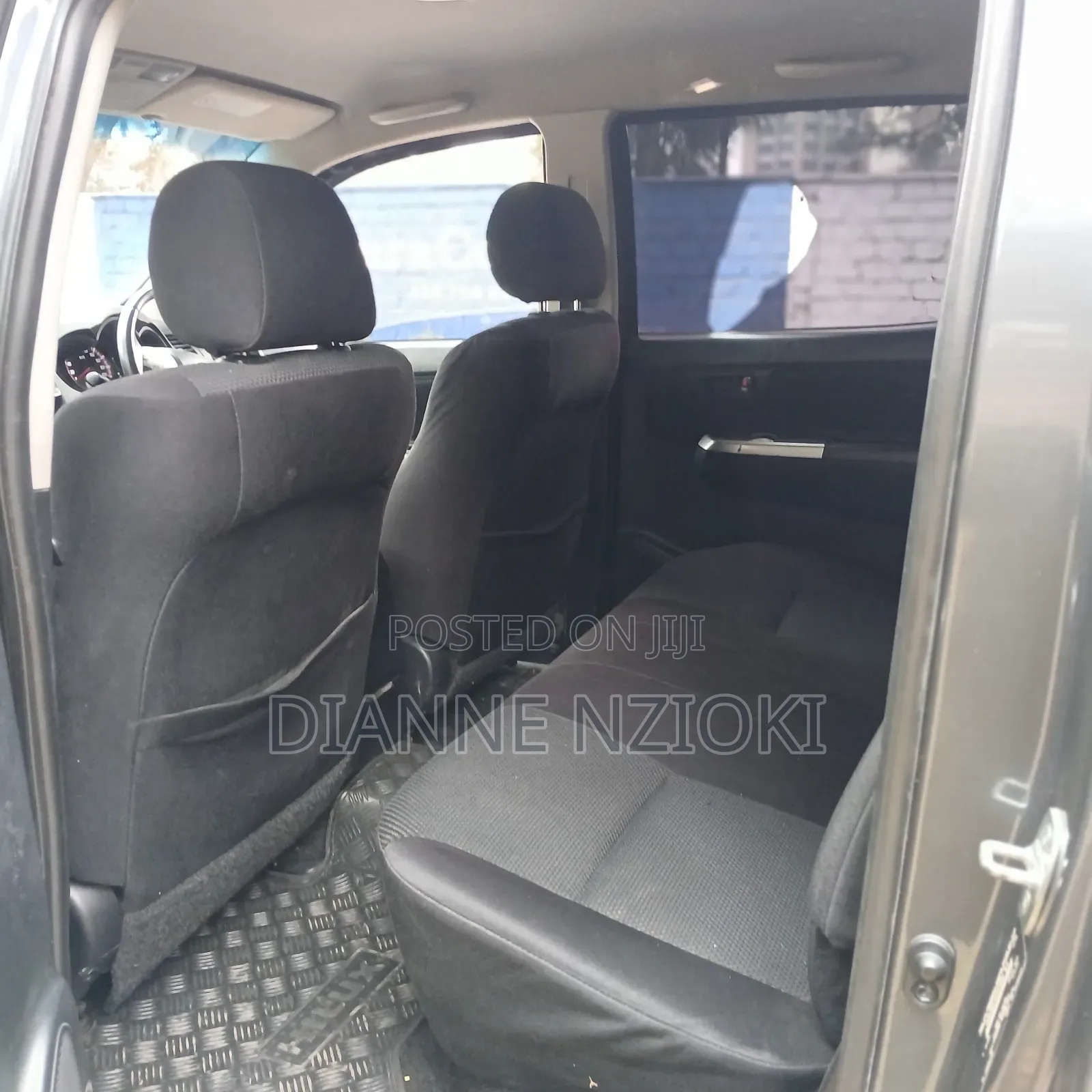 Toyota Hilux 2014 Blue