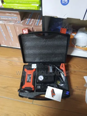 12V Car Jump Starter and Air Compressor