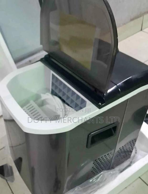 Excellent Ice Cube Maker Machine 25Kgs/24hrs