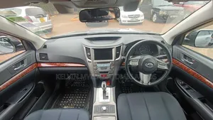 Subaru Legacy 2011 Silver