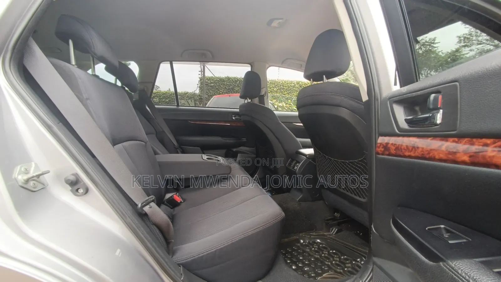 Subaru Legacy 2011 Silver