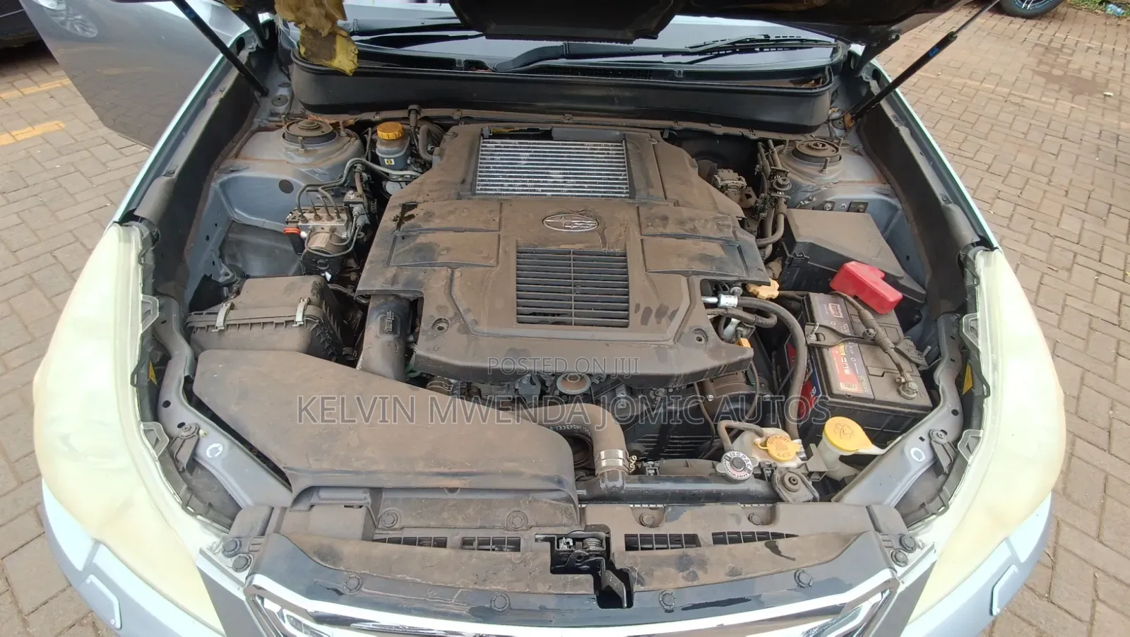 Subaru Legacy 2011 Silver