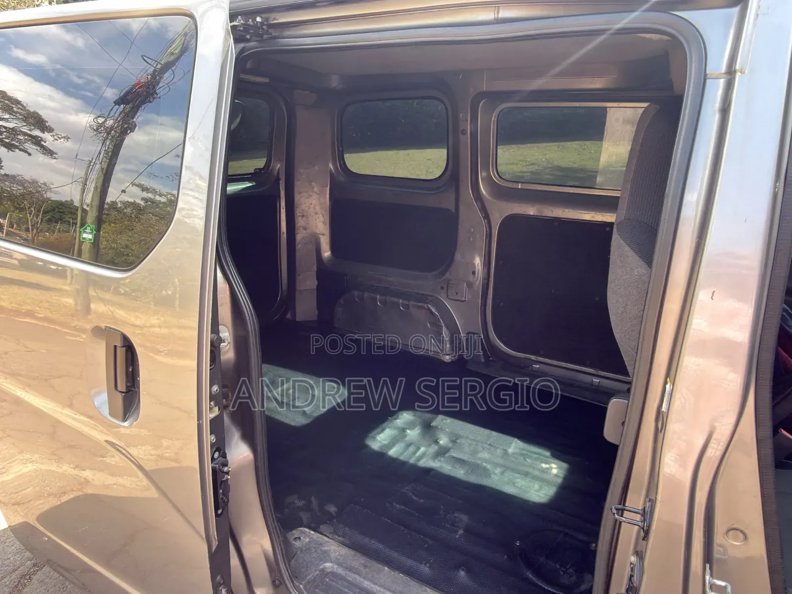 Nissan NV200 2016 Grey