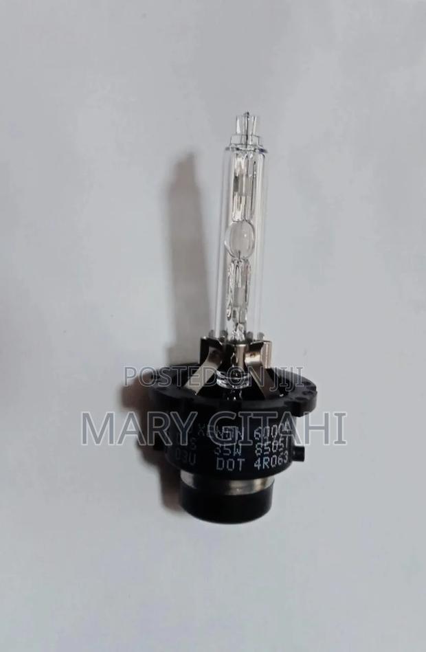 D4,D2,E1,E4 Xenon Headlight Bulb - thumbnail 2
