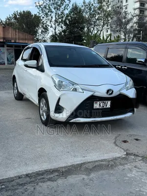Toyota Vitz 2018 White