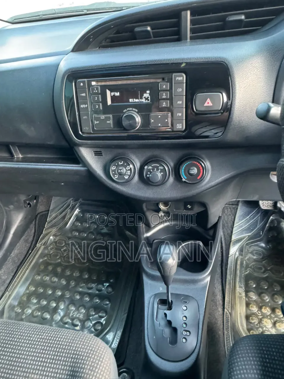 Toyota Vitz 2018 White