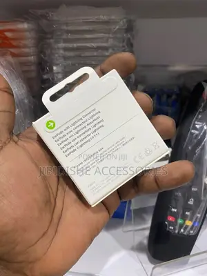 Wired Apple Earpods Lightening Connector