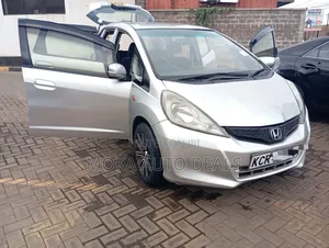 Honda Fit 2011 Silver