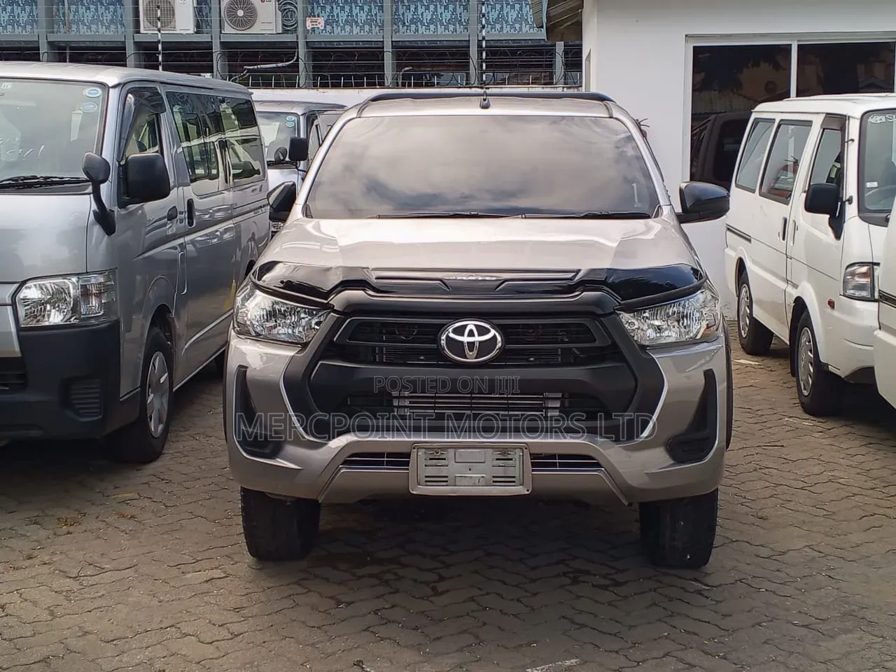 Toyota Hilux 2019 Silver
