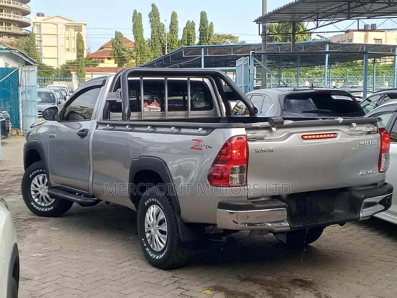 Toyota Hilux 2019 Silver