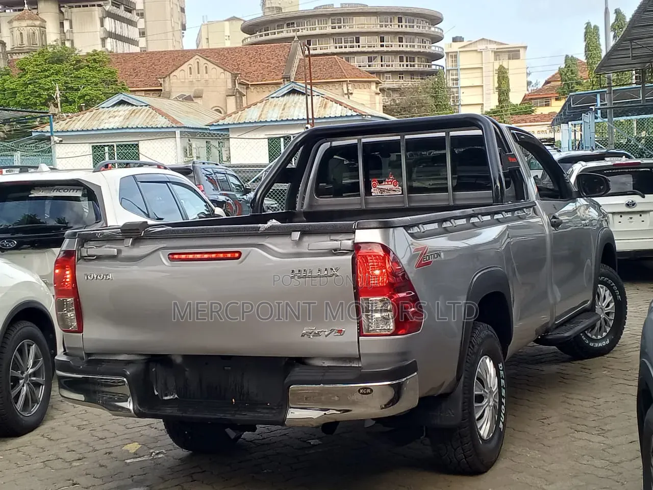 Toyota Hilux 2019 Silver