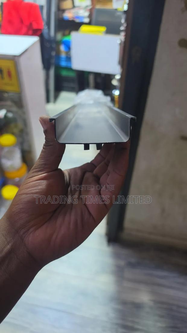 3 Metres Drawer Handle/ Gola Handle - thumbnail 2