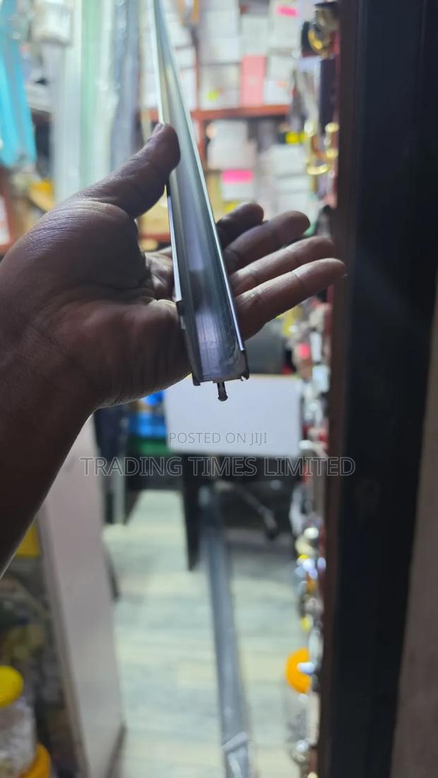 3 Metres Drawer Handle/ Gola Handle - thumbnail 3