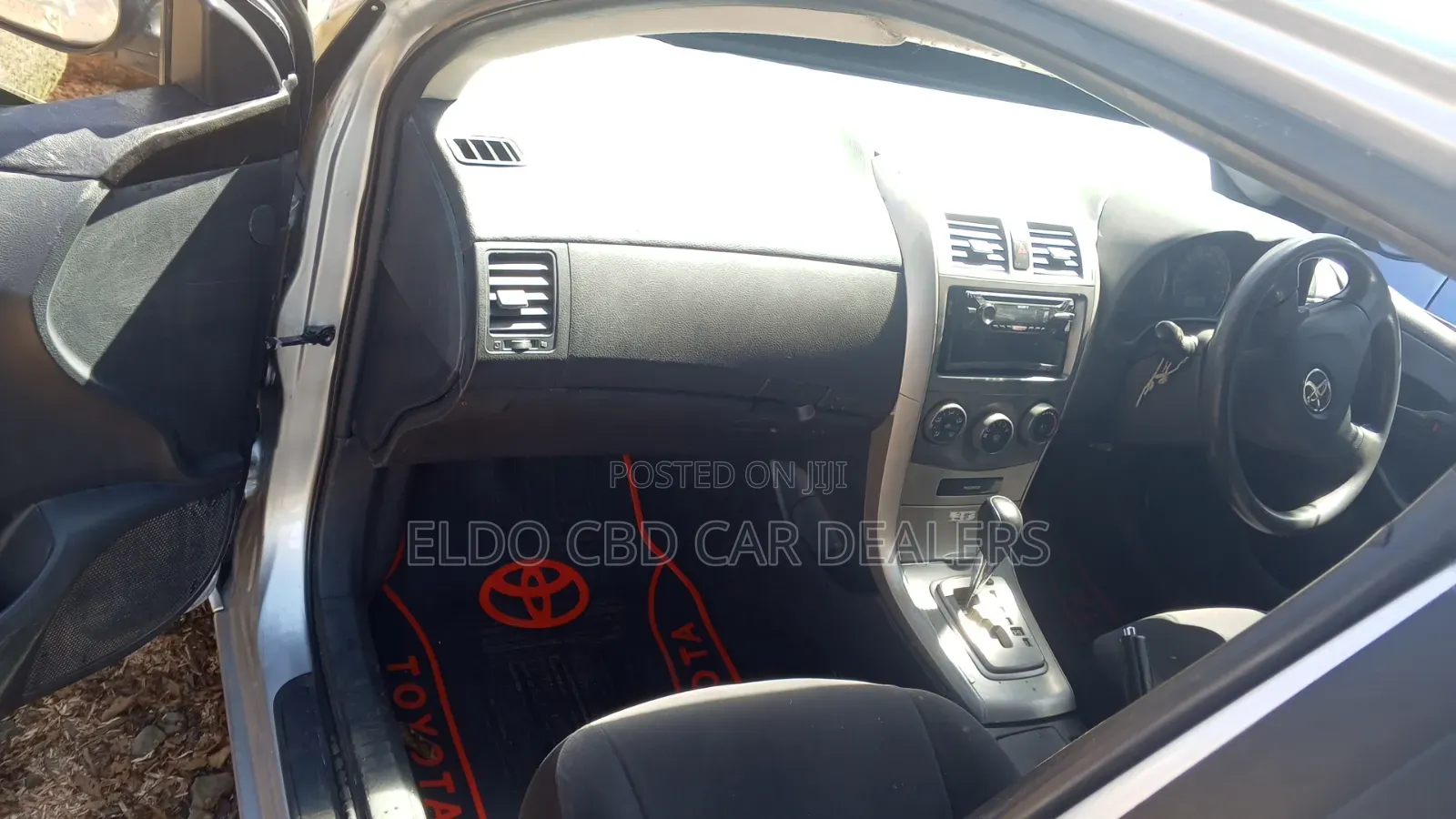 Toyota Corolla 2009 White