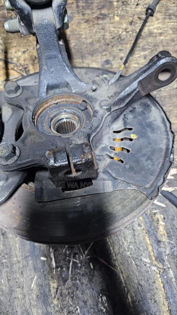 Front Hub Nissan Note - main view